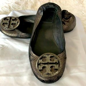 Tory Burch Flats -Silver. USED. Size 5.5